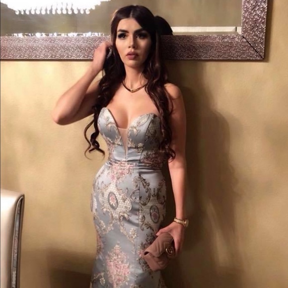 Meet your Posher, Monicqe - Picture 1 of 1